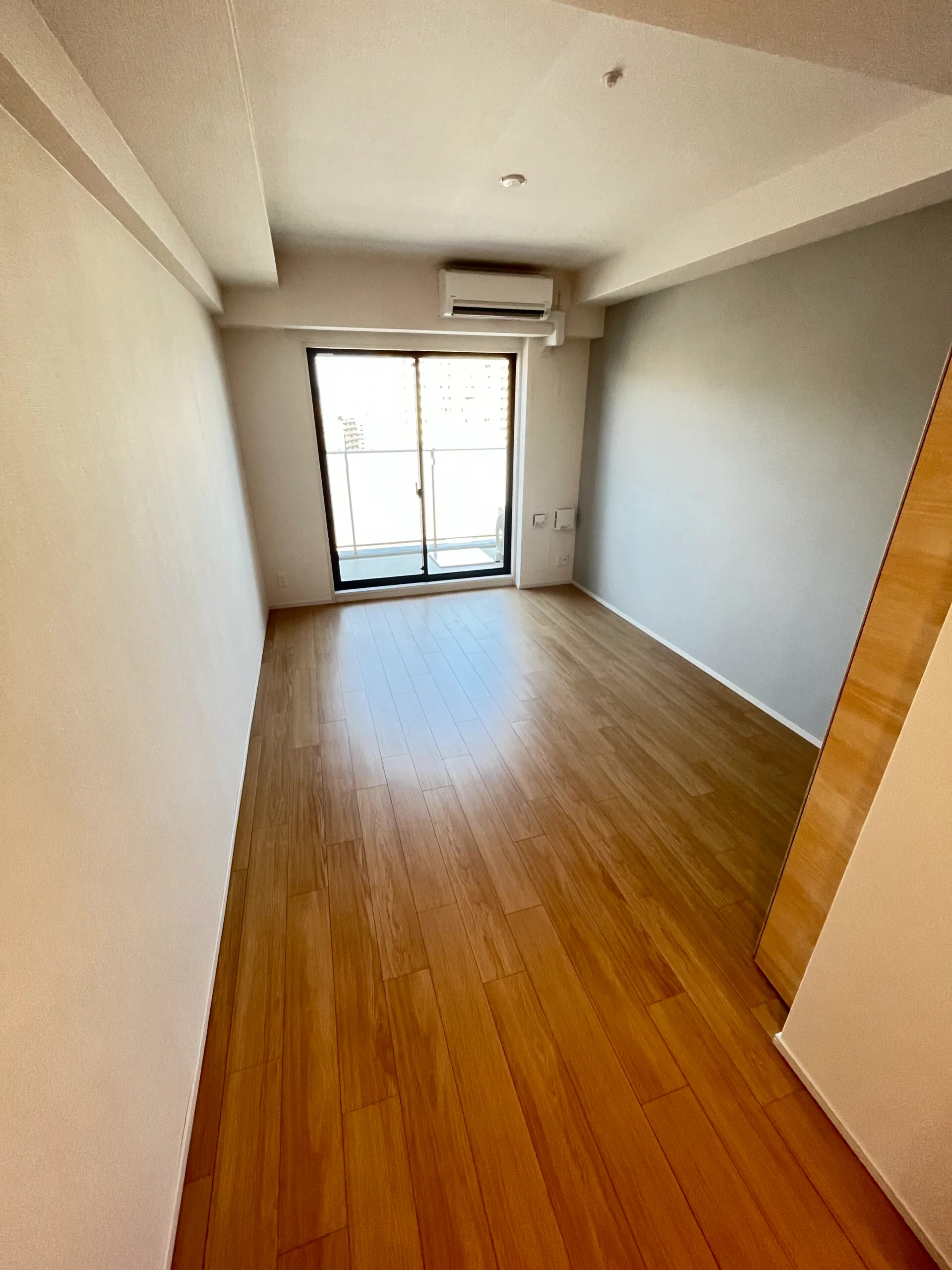 スプランディッド京橋EAST：洋室