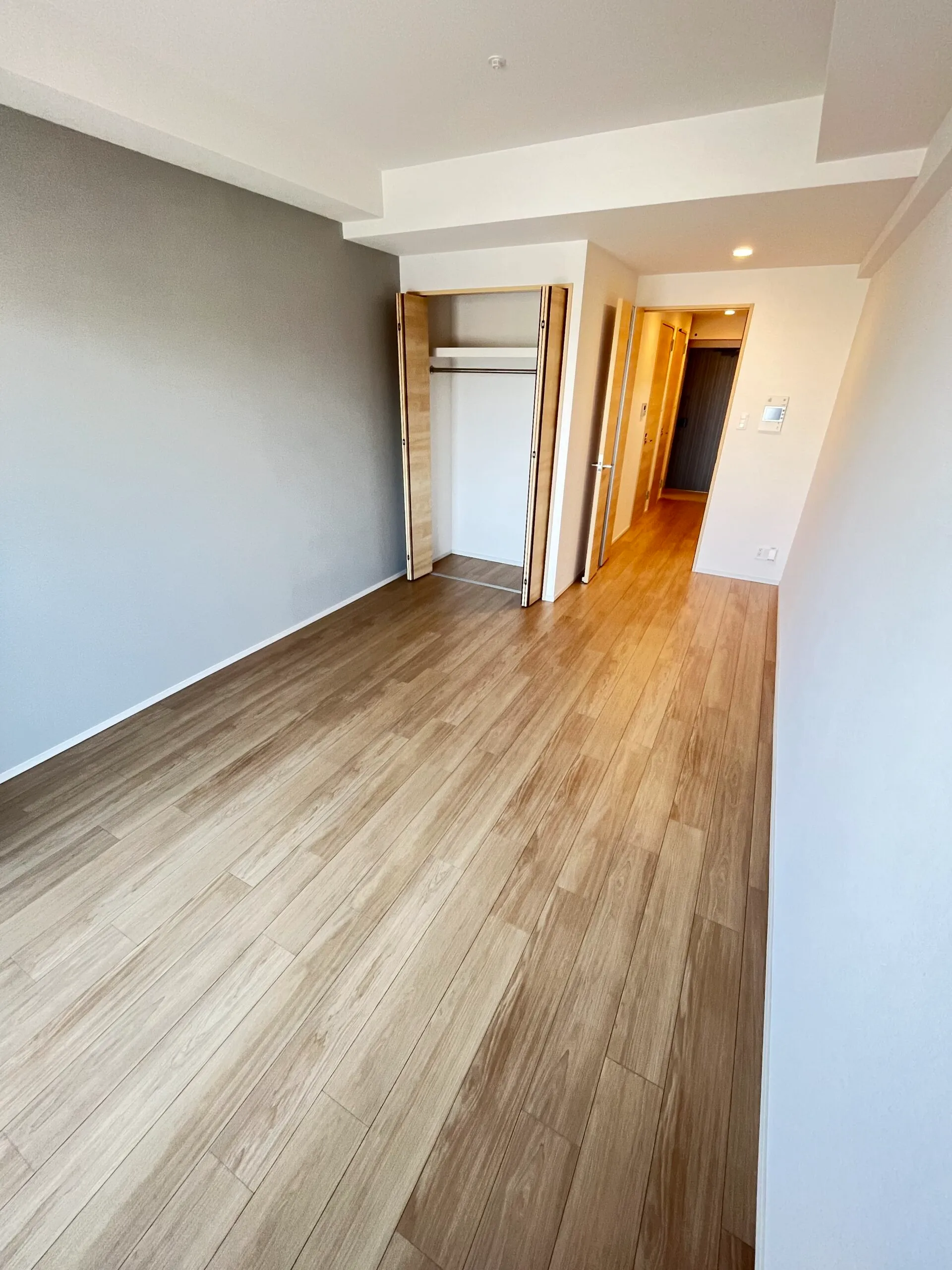 スプランディッド京橋EAST：洋室