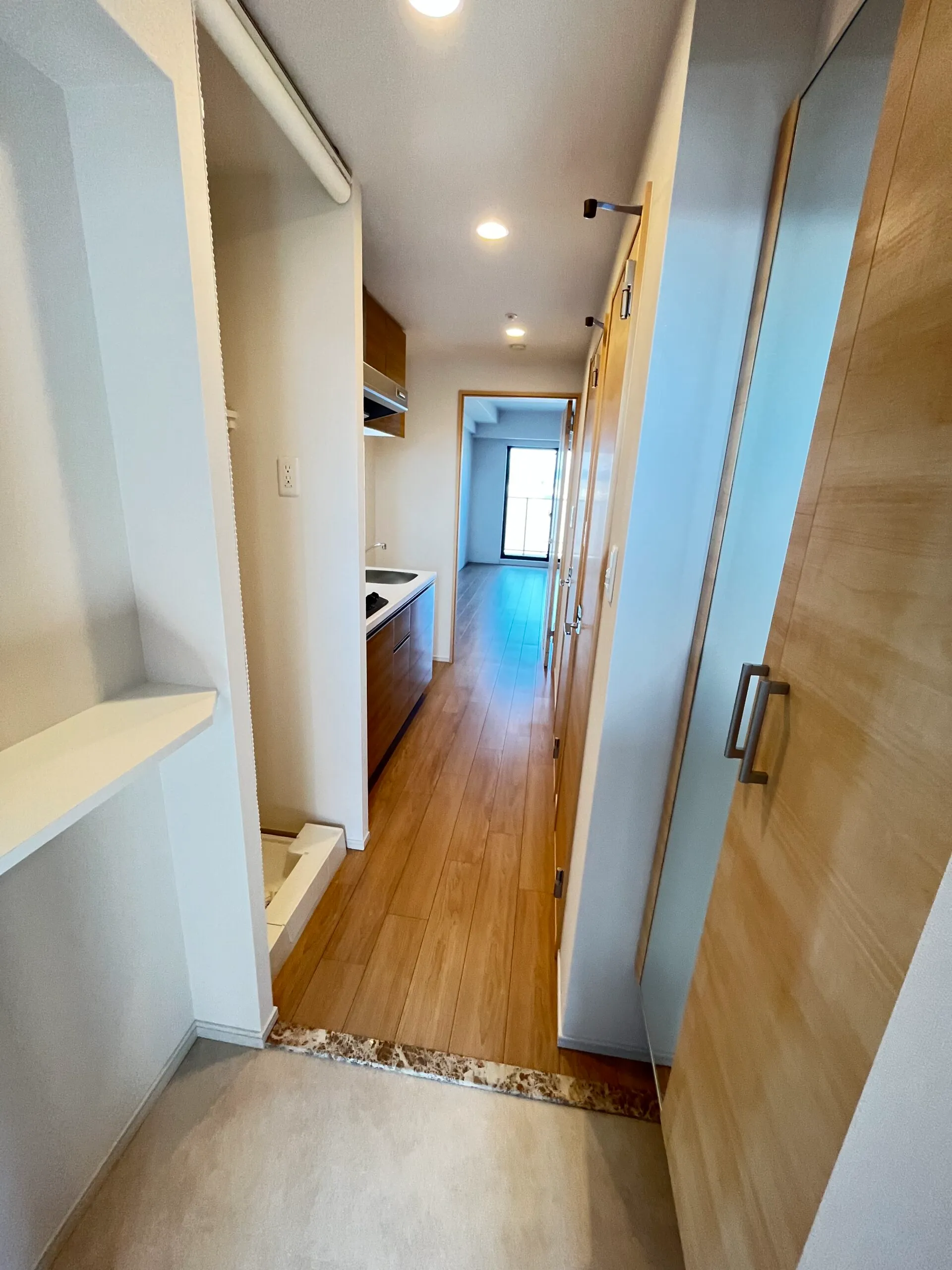 スプランディッド京橋EAST：廊下