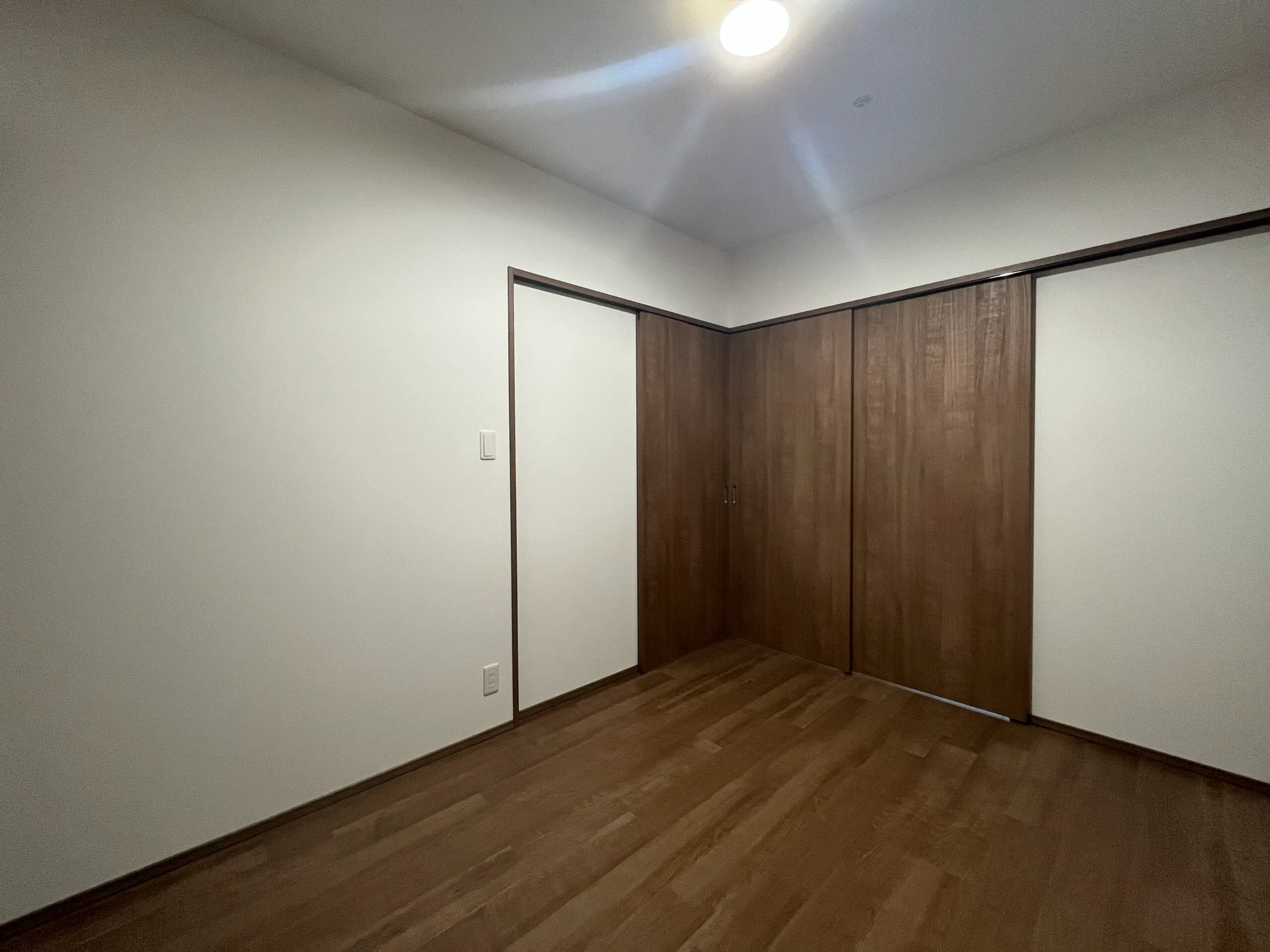 スプランディッド難波WESTⅢ：Cタイプ：洋室