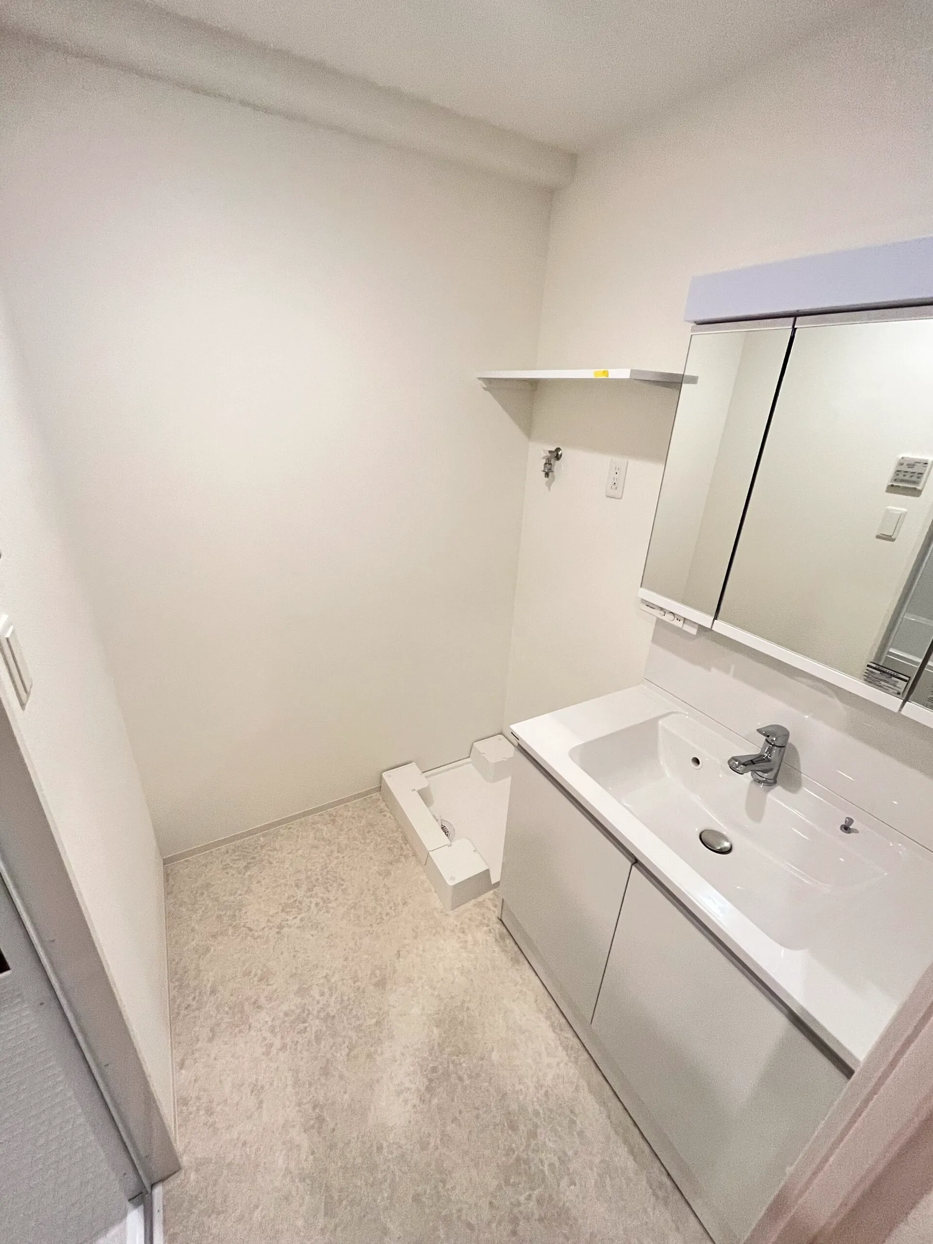 スプランディッド難波WESTⅡ：Brタイプ：洗面所