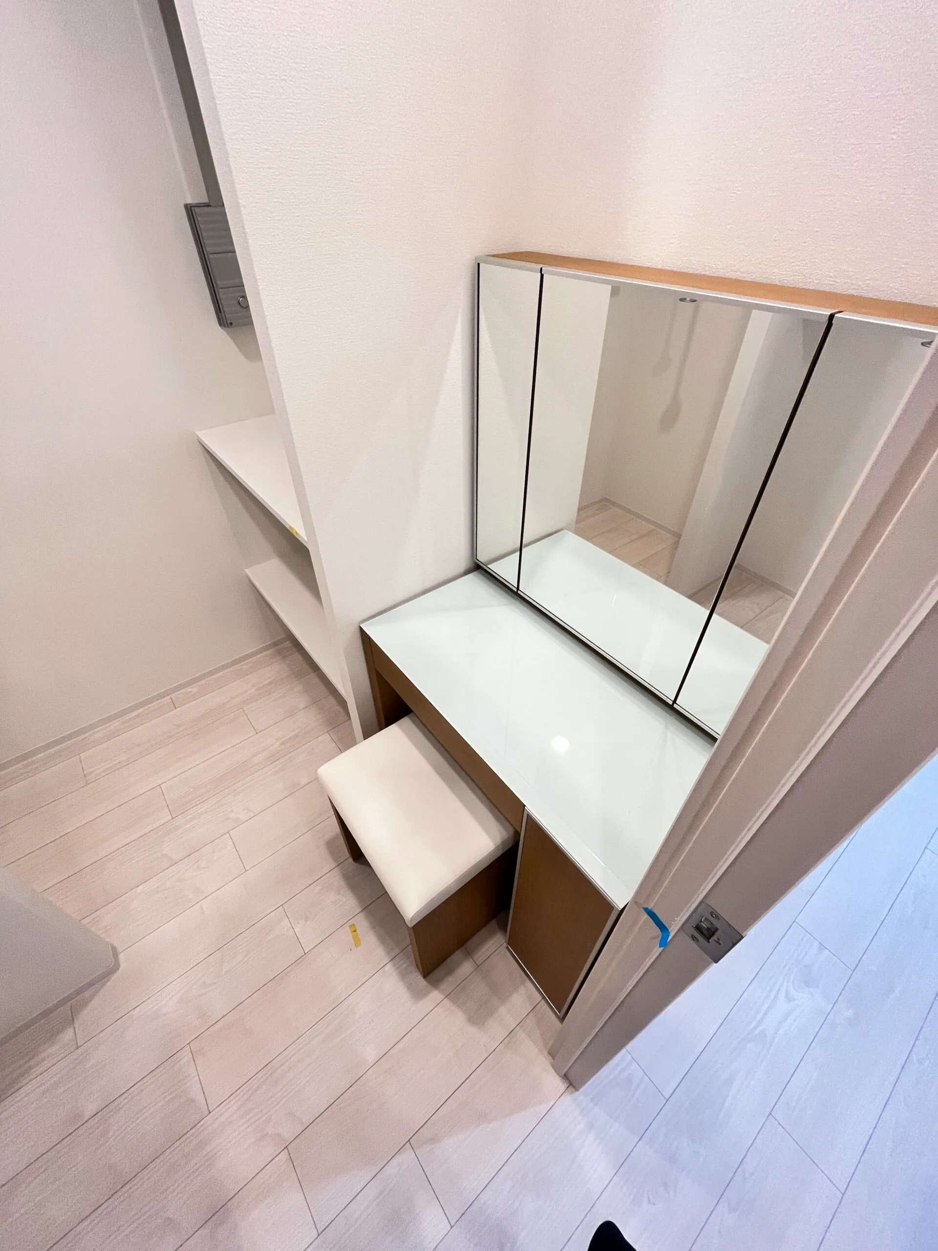 スプランディッド難波WESTⅡ：Cタイプ：化粧台