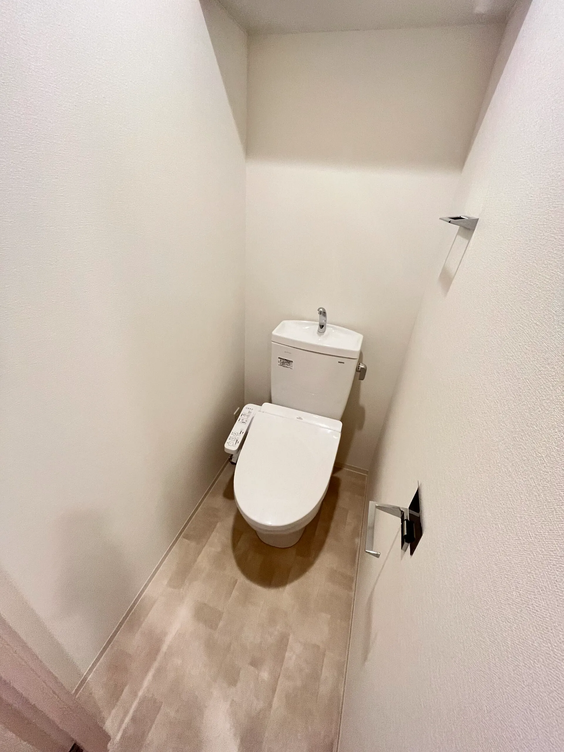 スプランディッド難波WESTⅡ：Bタイプ：トイレ