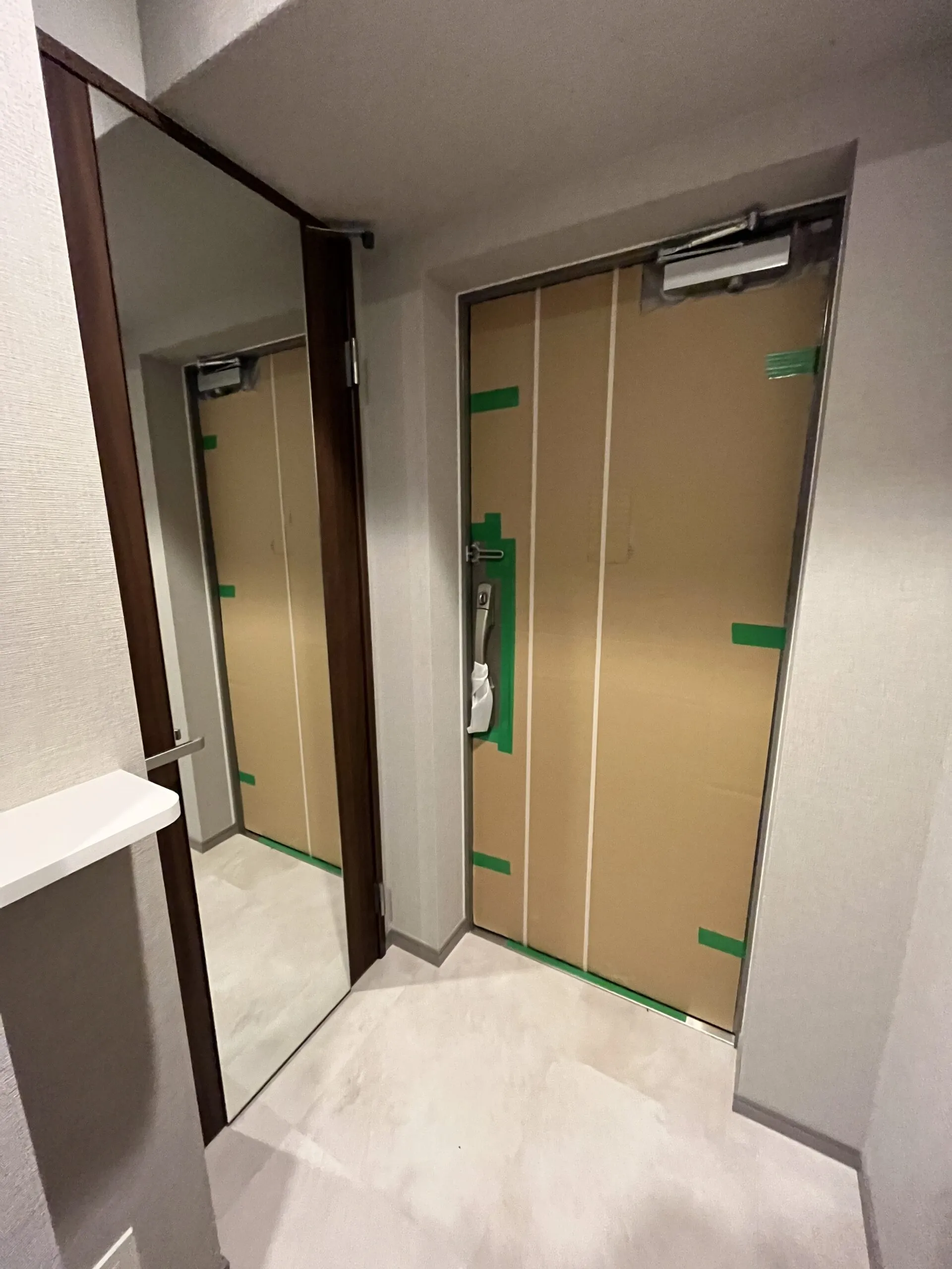 スプランディッド江坂Ⅲ：Crタイプ：玄関