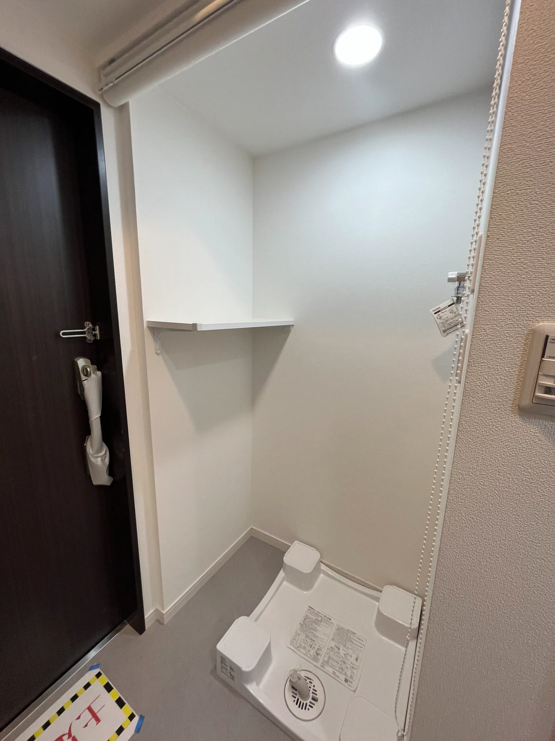 スプランディッド阿倍野：Bタイプ：玄関・ランドリー