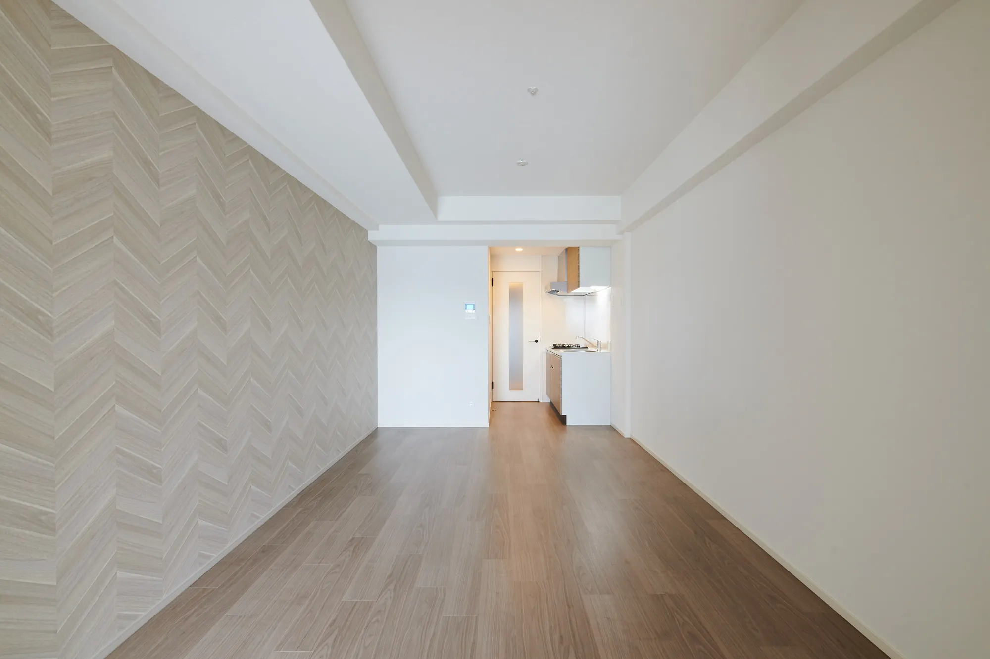 スプランディッド江坂DUE：リビングダイニング