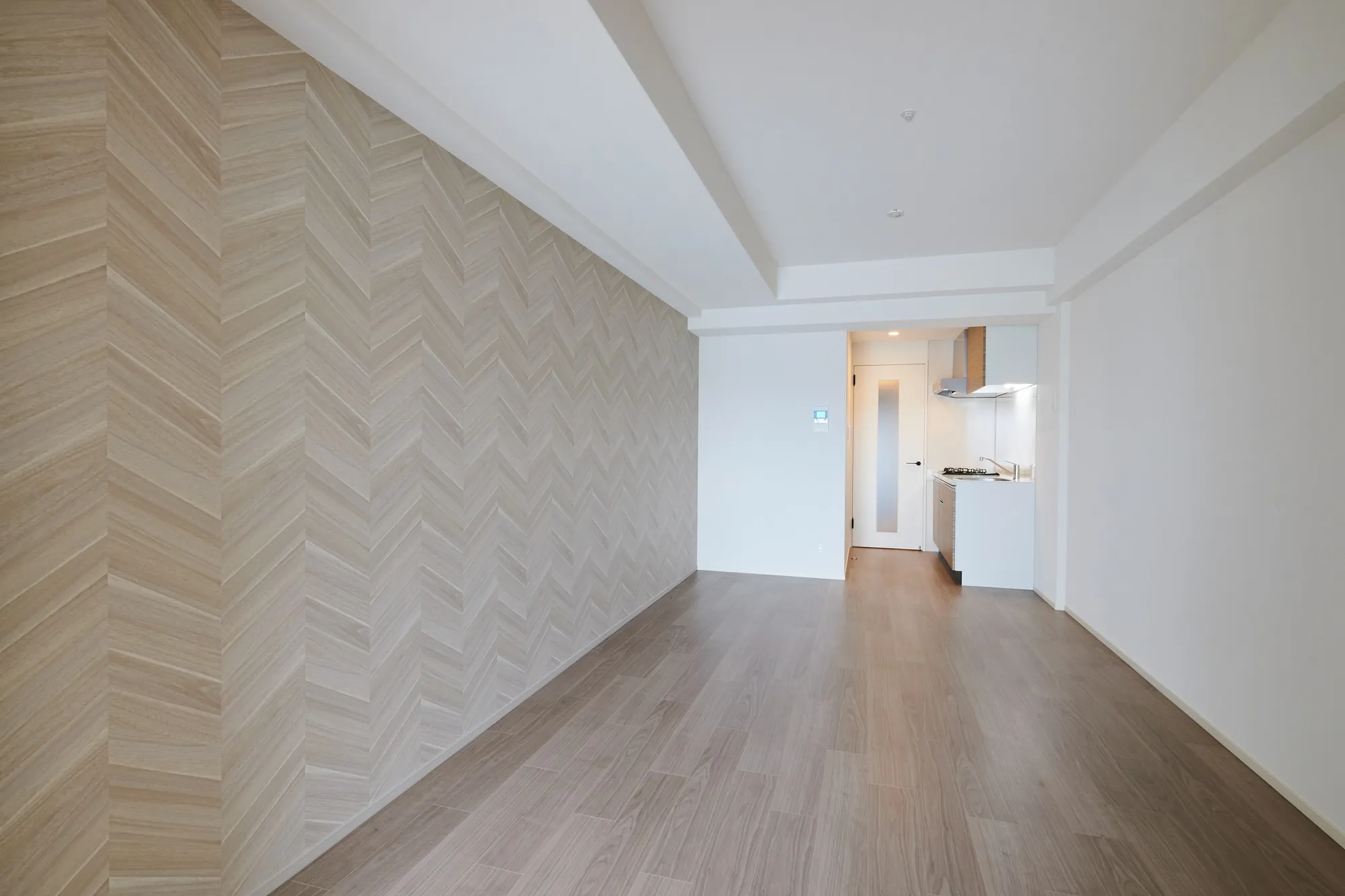 スプランディッド江坂DUE：リビングダイニング