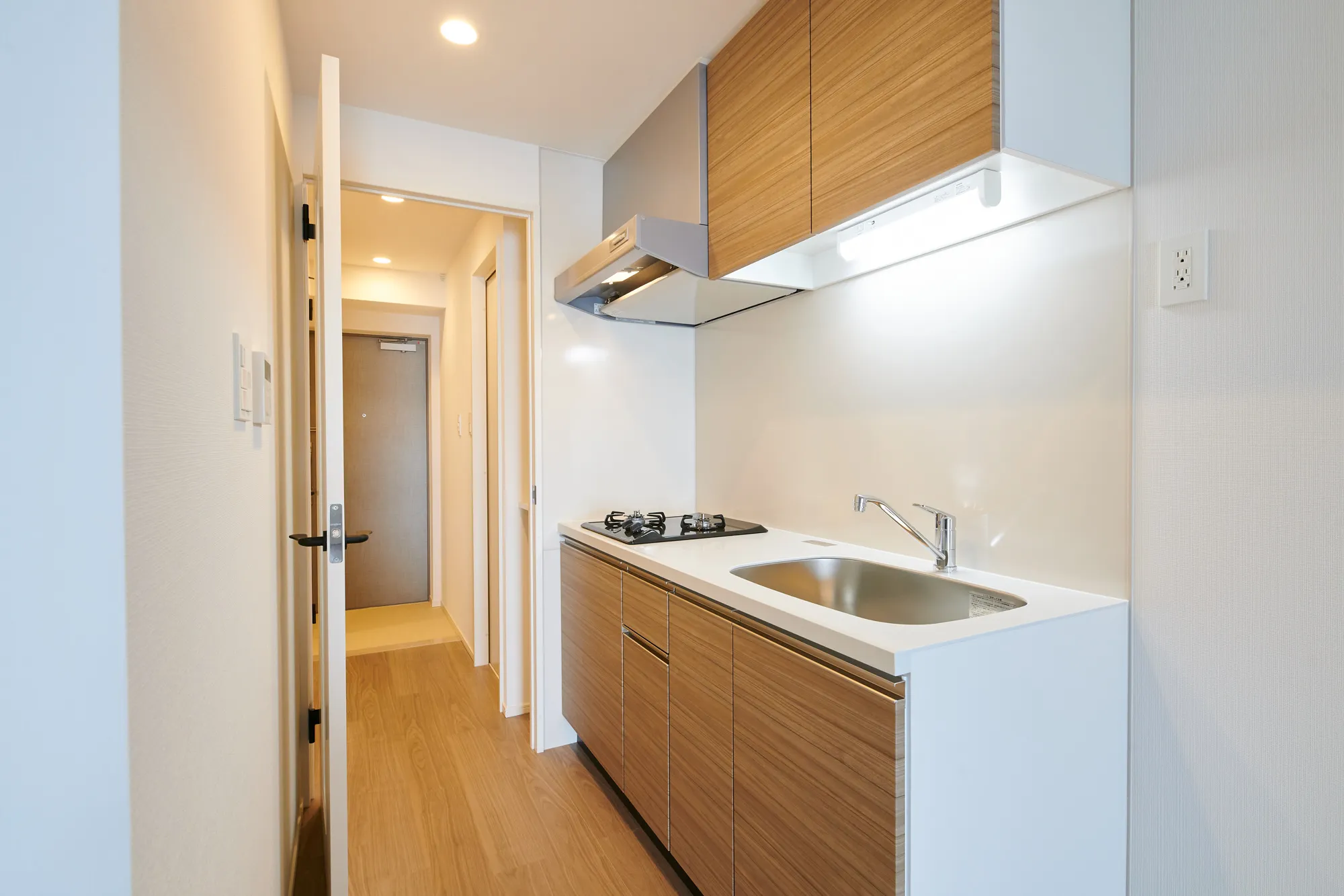 スプランディッド江坂DUE：キッチン