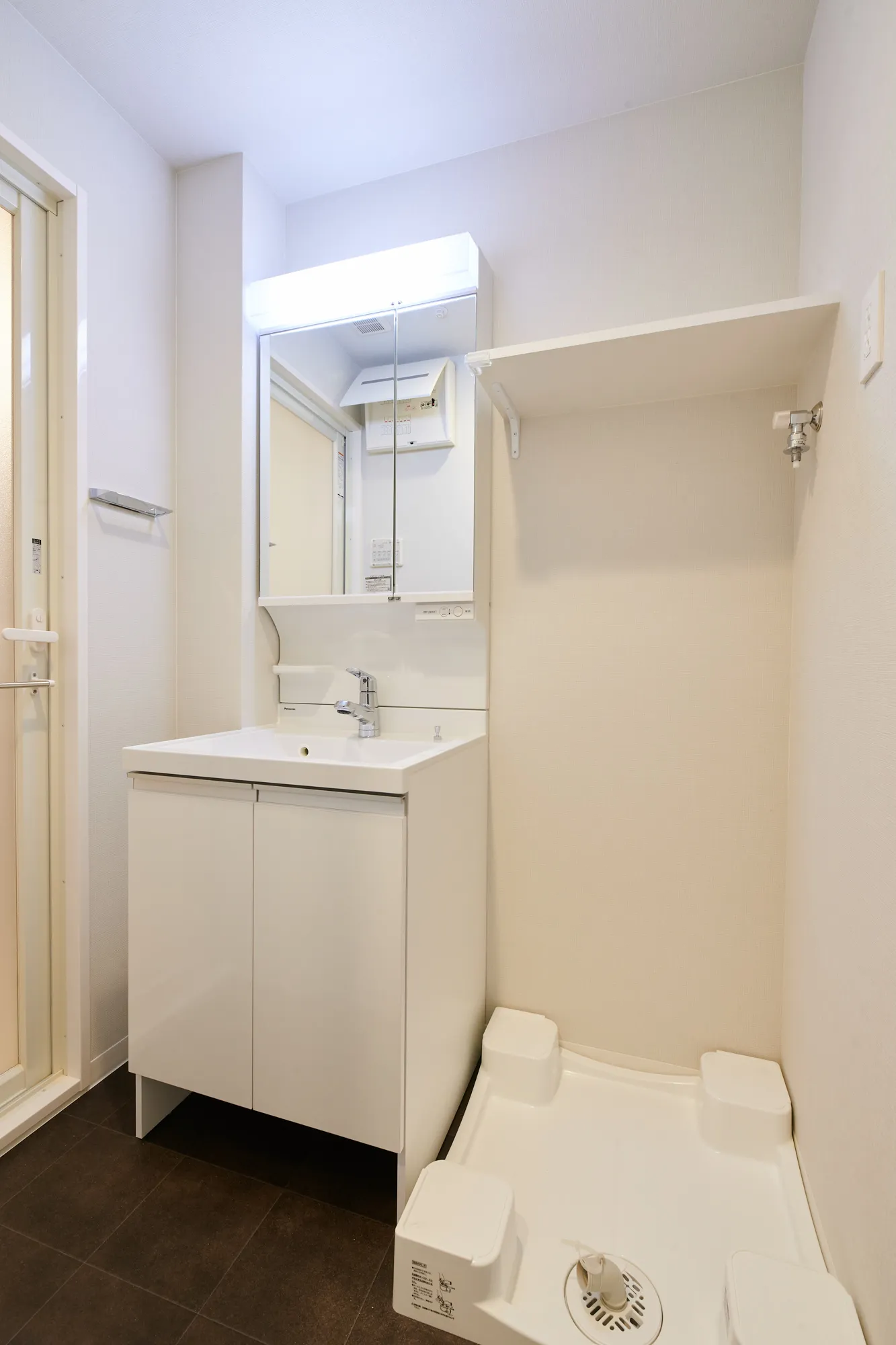 スプランディッド江坂DUE：洗面