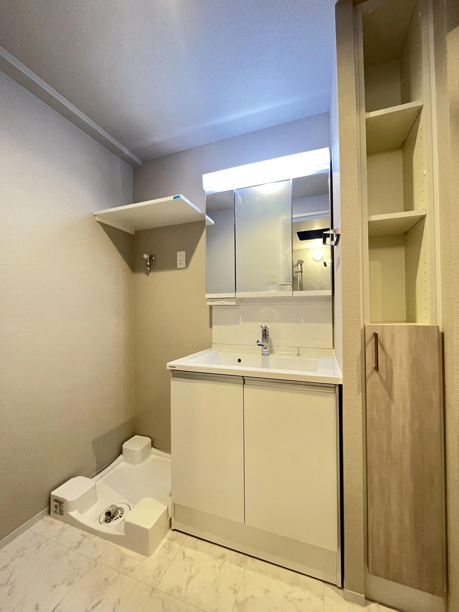 スプランディッド福島WEST：Brタイプ：洗面台