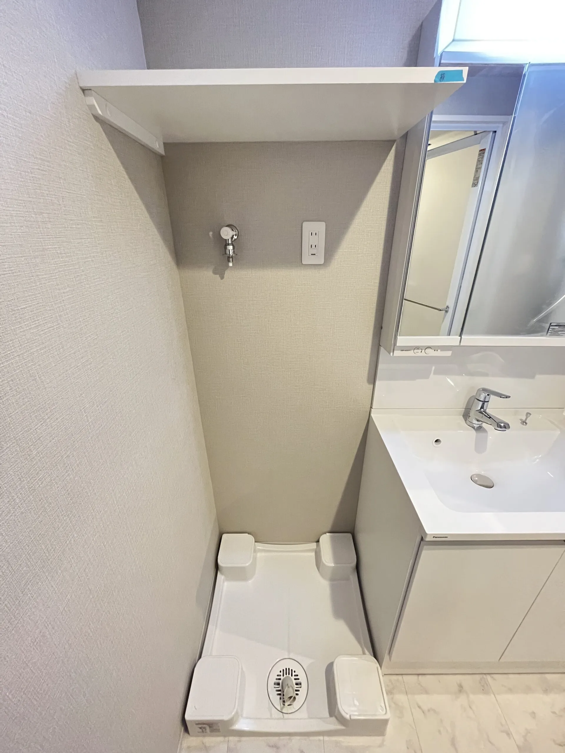 スプランディッド福島WEST：Brタイプ：洗濯機置き場