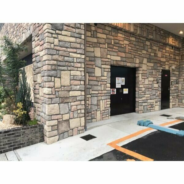 スプランディッド新大阪キャトル