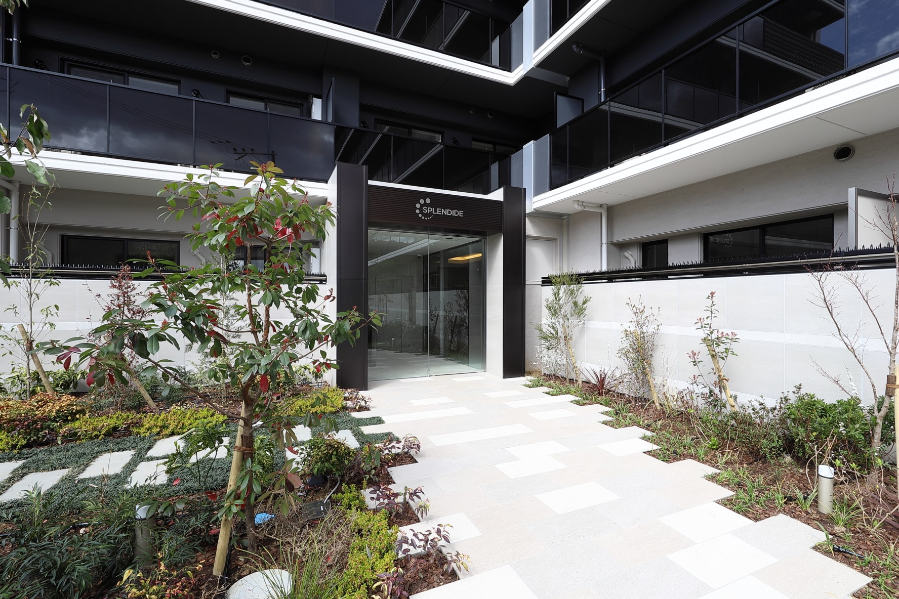 スプランディッド茨木天王