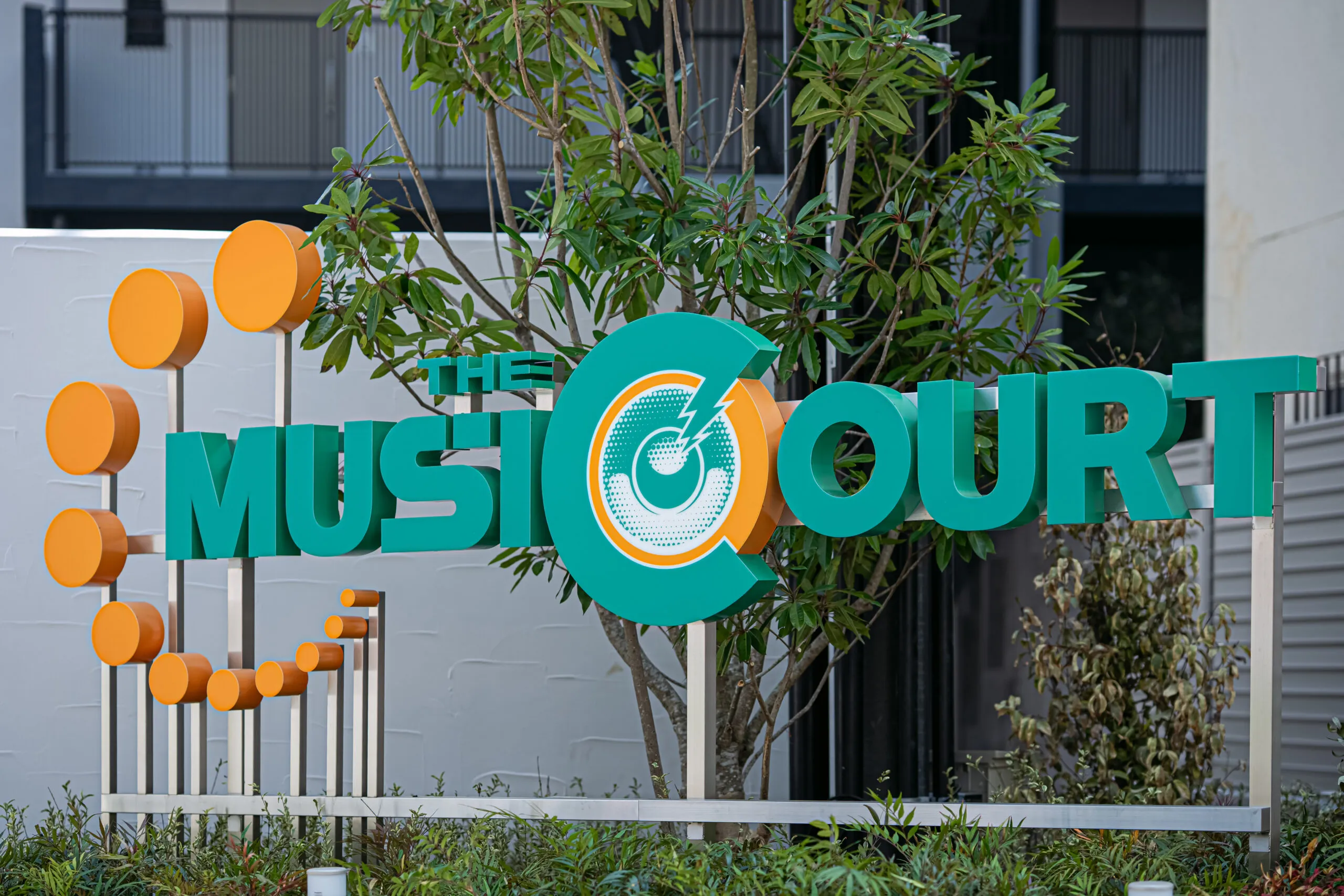 THE MUSIC COURT：外観