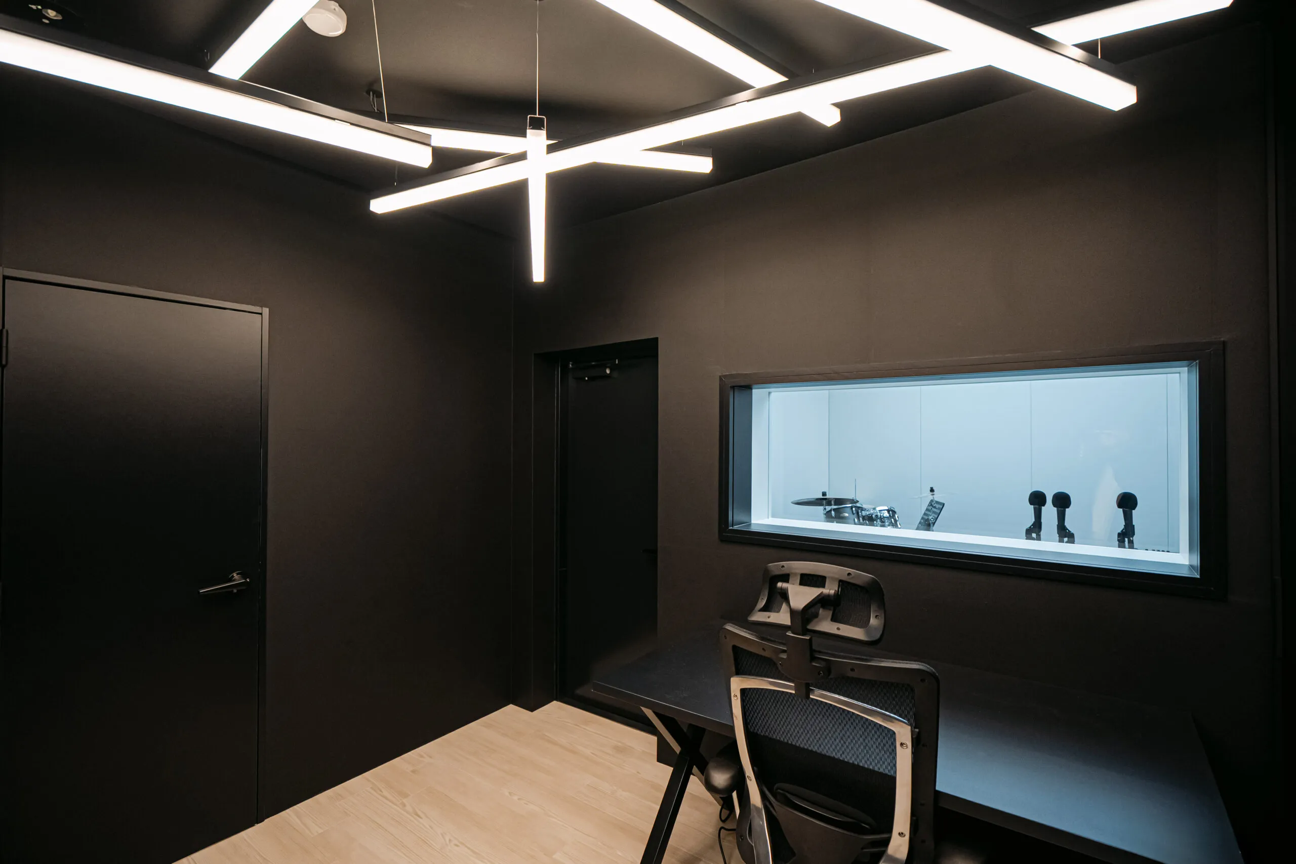 THE MUSIC COURT：1F共用スタジオ